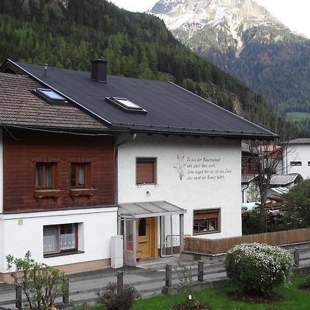 Ferienhaus Pult Villa Längenfeld Habitación foto